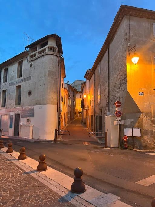 Charming Village House With Roof Top Terrace! Thezan-les-Beziers ภายนอก รูปภาพ